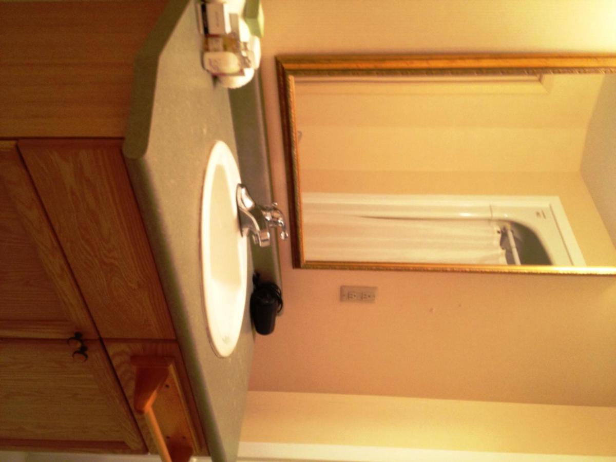 Stone Willow Inn Saint Marys Экстерьер фото