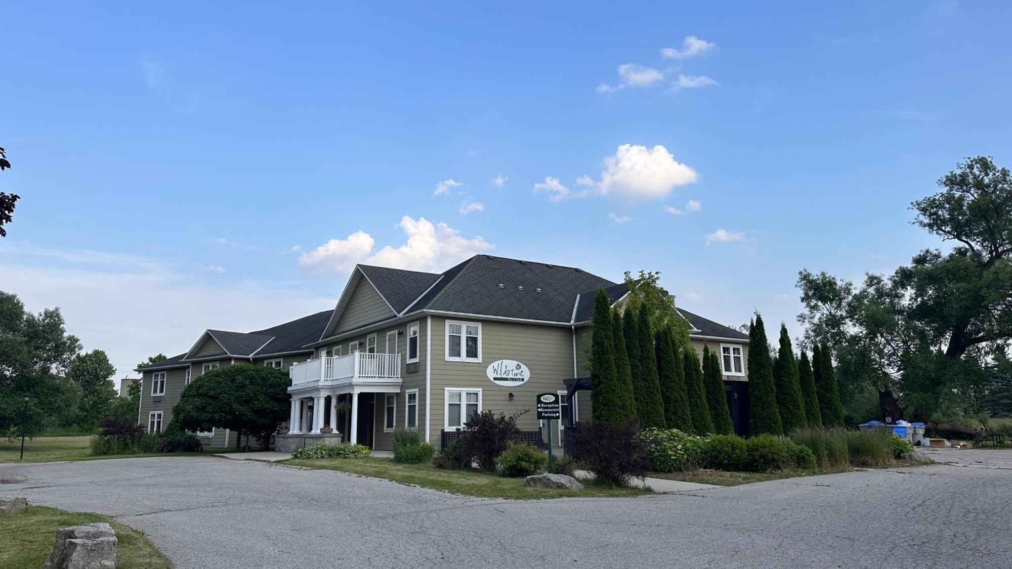 Stone Willow Inn Saint Marys Экстерьер фото