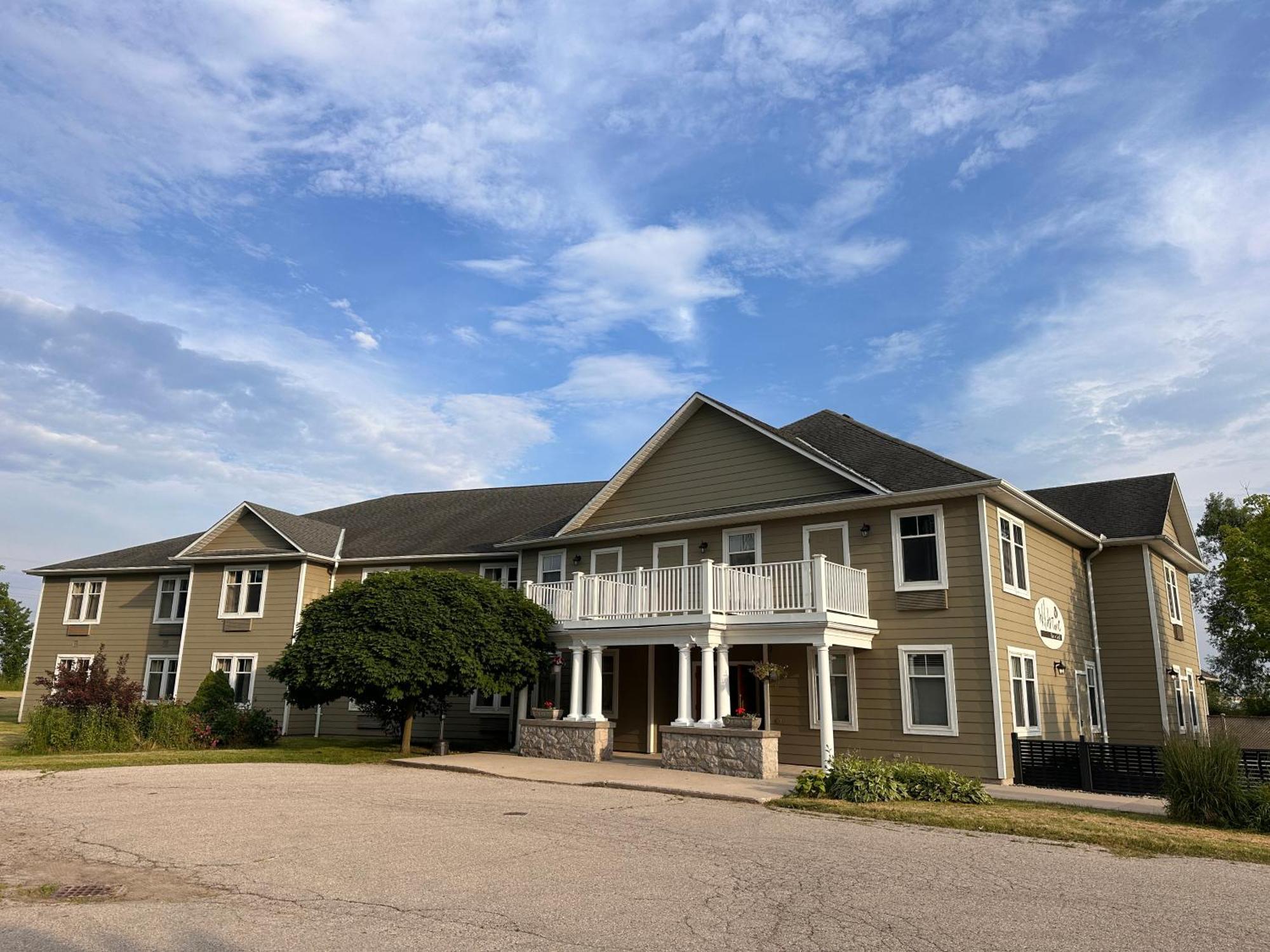 Stone Willow Inn Saint Marys Экстерьер фото